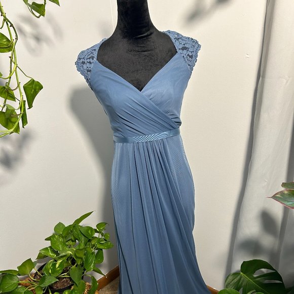 Light Blue Size 4 Floorlength Formal Bridesmaids Dress Lace Sleeves - Worn Once - Picture 1 of 6